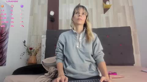 Snapshot of anastasiapriest chatting on 09/10/25, 11:43 anastasia online show from 09/10/25, 11:43