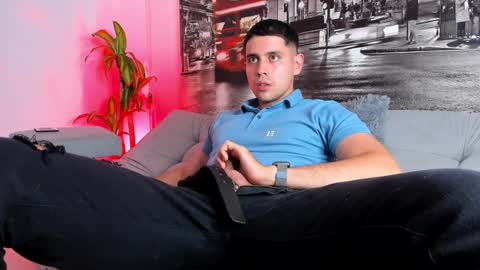 Snapshot of ander_perez chatting on 01/21/25, 02:00 ANDER online show from 01/21/25, 02:00