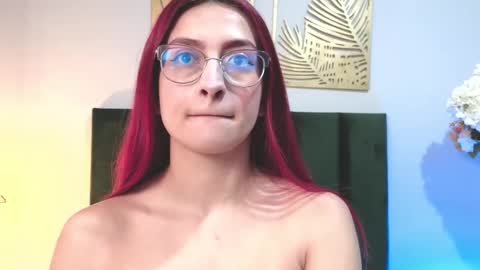 Snapshot of andracyruss chatting on 11/11/25, 11:32 Andra Cyrus online show from 11/11/25, 11:32