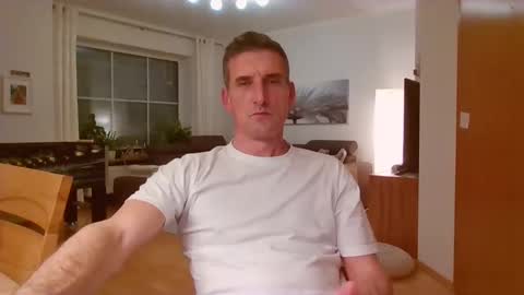 Name online show from 12/01/24, 10:10