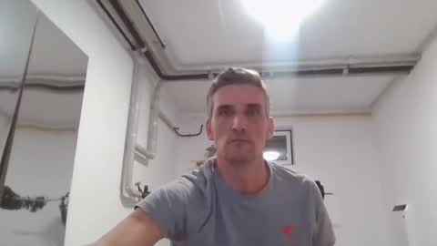 Name online show from 12/09/24, 08:12