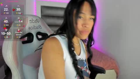 andrea_brunette_ online show from 09/09/25, 01:43