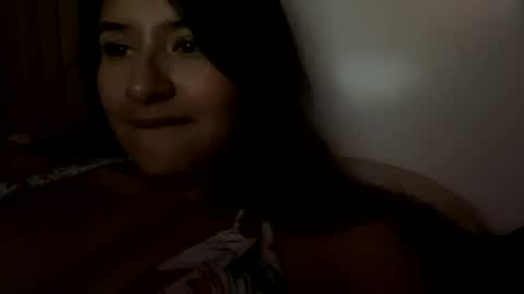 Snapshot of andrea_gomes_ chatting on 03/10/25, 09:10 andrea online show from 03/10/25, 09:10