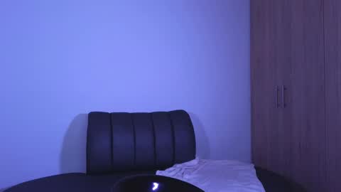 Snapshot of andrea_torres_ chatting on 01/22/25, 05:26 online show from 01/22/25, 05:26