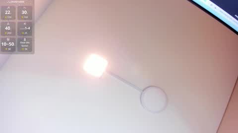 Snapshot of andreaa_zoee_ chatting on 11/12/25, 11:43 Andrea Zoelins online show from 11/12/25, 11:43