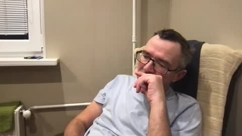 Snapshot of andreass60 chatting on 01/03/25, 05:17 andreass60 online show from 01/03/25, 05:17