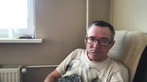 Snapshot of andreass60 chatting on 02/21/25, 07:12 andreass60 online show from 02/21/25, 07:12