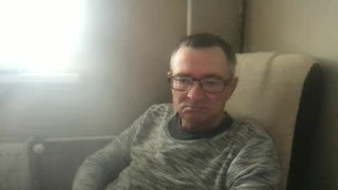 Snapshot of andreass60 chatting on 10/27/25, 07:45 andreass60 online show from 10/27/25, 07:45