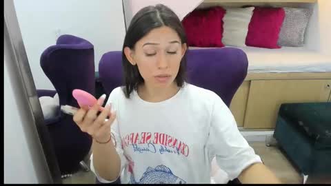 Andre Castaneda online show from 11/18/25, 07:51