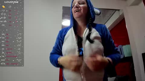 andre online show from 10/30/25, 03:19