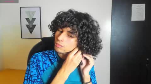 andres_ocasio online show from 10/04/25, 03:15