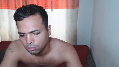 Snapshot of andresfern chatting on 01/05/25, 04:48 ANDRES online show from 01/05/25, 04:48