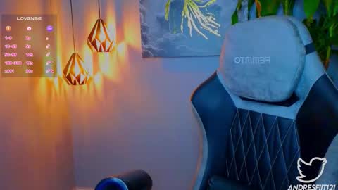 Andres online show from 10/07/25, 01:36