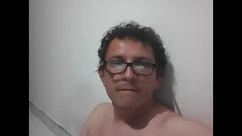 andresfloga online show from 10/05/25, 10:40