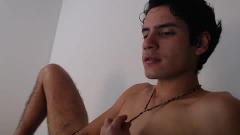 Snapshot of andrestorres0 chatting on 12/09/24, 04:01 Andres Torres online show from 12/09/24, 04:01