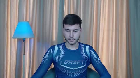 Justin Andrew online show from 11/01/25, 09:22