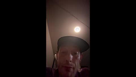 Snapshot of andrew4193 chatting on 09/21/25, 02:02 andrew4193 online show from 09/21/25, 02:02