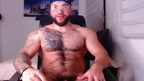 Snapshot of andrew_holden__ chatting on 10/01/25, 11:55 andrew_holden__ online show from 10/01/25, 11:55