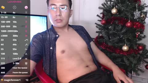 andrewmhilton_ online show from 12/24/24, 05:13