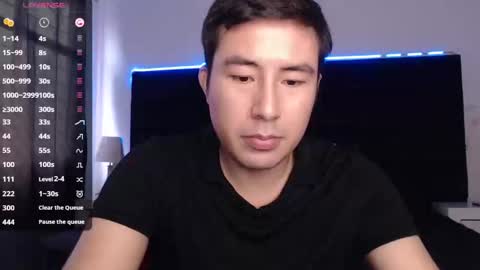 andrewmhilton_ online show from 02/20/25, 08:14