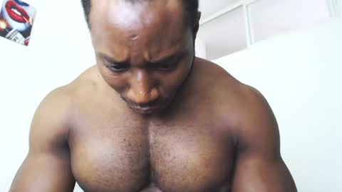 Snapshot of andrewoconnor__ chatting on 01/12/25, 07:21 Andrew Oconnor online show from 01/12/25, 07:21