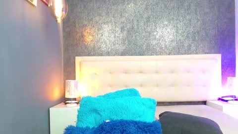   online show from 02/02/25, 01:19