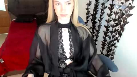 andrianabelle online show from 10/13/25, 03:34