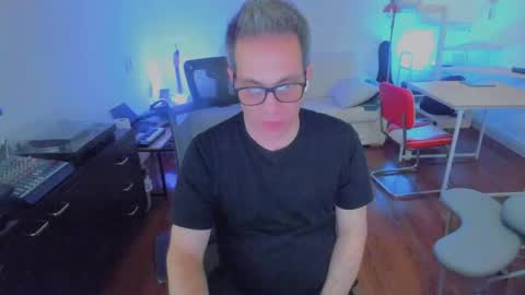 Andrew online show from 10/08/25, 01:58