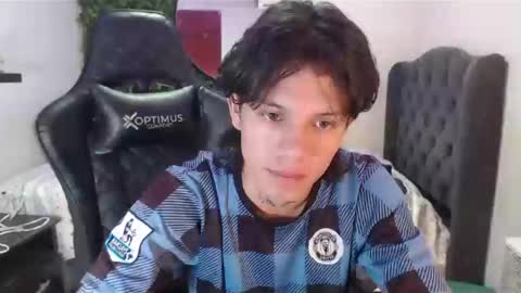 andy_dan1 online show from 01/09/25, 05:33