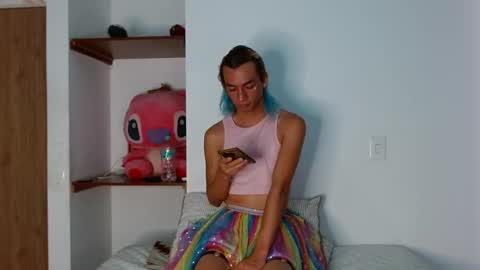 Snapshot of andy_drake chatting on 11/05/25, 05:46 Andy Drake online show from 11/05/25, 05:46