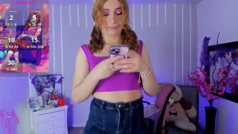 Andrea online show from 10/22/25, 01:00