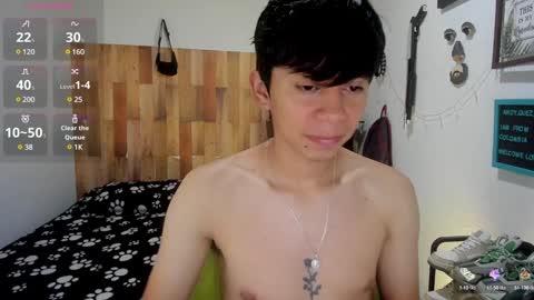andy_guez_11 online show from 01/29/25, 10:48