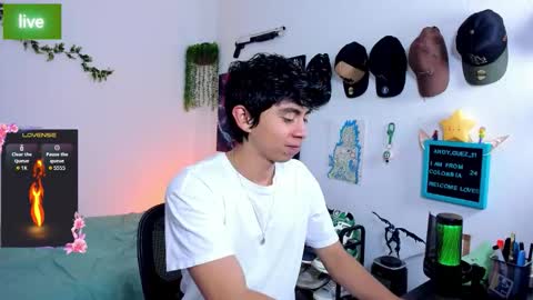 andy_guez_11 online show from 09/20/25, 10:05