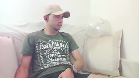 andy_magic_ online show from 10/13/25, 08:20