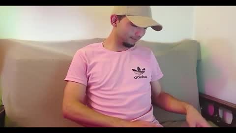 andy_magic_ online show from 11/07/25, 12:43