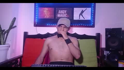 andy_magic_ online show from 11/24/25, 01:38