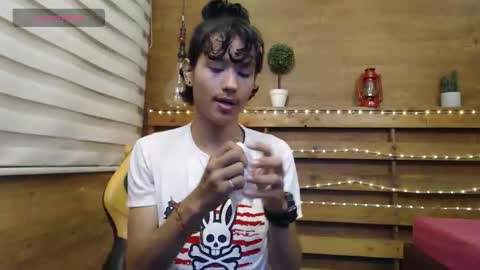 andy online show from 10/08/25, 01:09