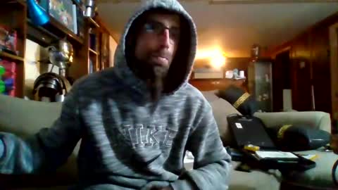 Snapshot of andybadass chatting on 12/17/24, 09:28 andybadass online show from 12/17/24, 09:28