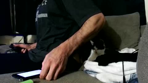 Snapshot of andybadass chatting on 10/28/25, 08:11 andybadass online show from 10/28/25, 08:11