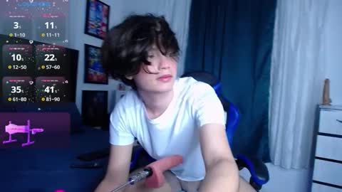 andy online show from 11/17/25, 10:15