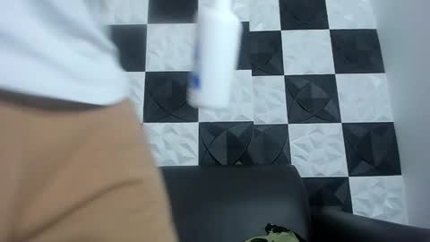 Snapshot of andyfame11 chatting on 11/03/25, 06:53 andyfame11 online show from 11/03/25, 06:53