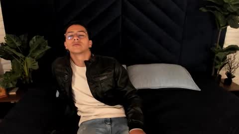 Snapshot of andyjoy_ chatting on 10/08/25, 11:08 Andy Joy online show from 10/08/25, 11:08