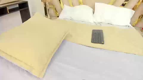 Snapshot of andyxibrat chatting on 09/12/25, 10:54 andyxibrat online show from 09/12/25, 10:54