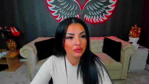 Snapshot of anemariejolie chatting on 12/02/25, 05:08 Anne online show from 12/02/25, 05:08