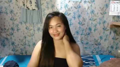Snapshot of angel_0707 chatting on 01/11/25, 04:16 Angel online show from 01/11/25, 04:16