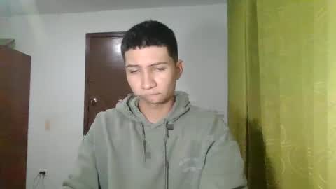 Snapshot of angel_ale chatting on 12/26/24, 11:46 angel_ale online show from 12/26/24, 11:46