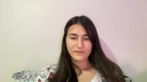 Snapshot of angel_babyyy1 chatting on 10/24/25, 02:13 Angel baby anna online show from 10/24/25, 02:13