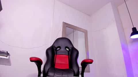 angel hardy online show from 11/10/25, 12:04