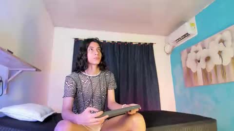 Angel of your dreams online show from 10/27/25, 03:21