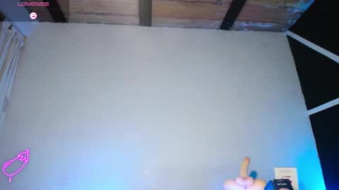 Snapshot of angel_latinboy chatting on 02/05/25, 12:31 Angel online show from 02/05/25, 12:31